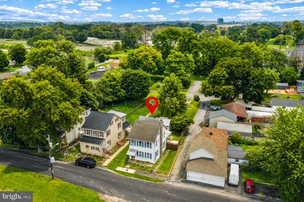 7588 TREXLER CIR