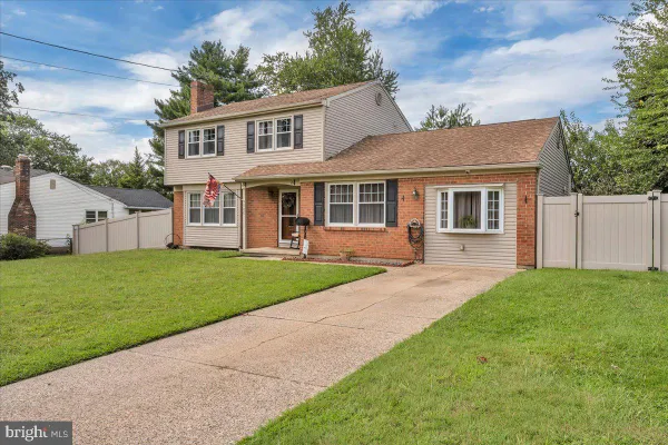 106 VILLINGER AVE