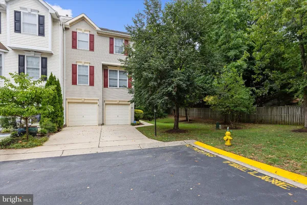 284 BRAXTON WAY