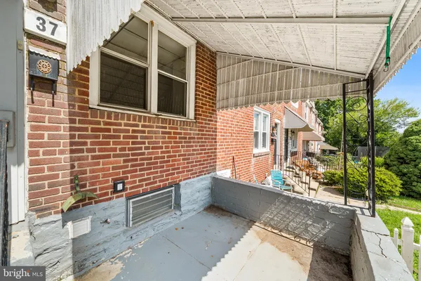37 CONCORD RD