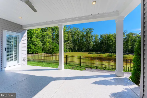31417 BAREFOOT CIR
