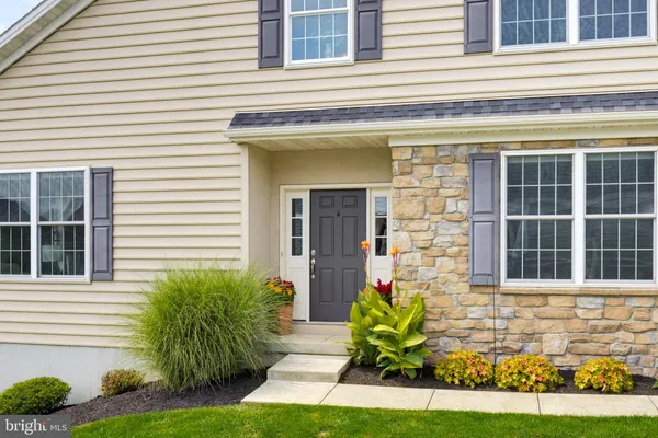 181 COPPERSTONE CT