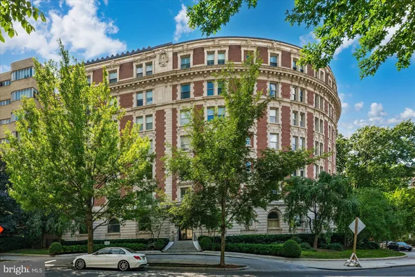 2126 CONNECTICUT AVE 74