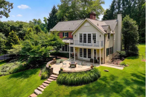 523 GARRISON FOREST RD