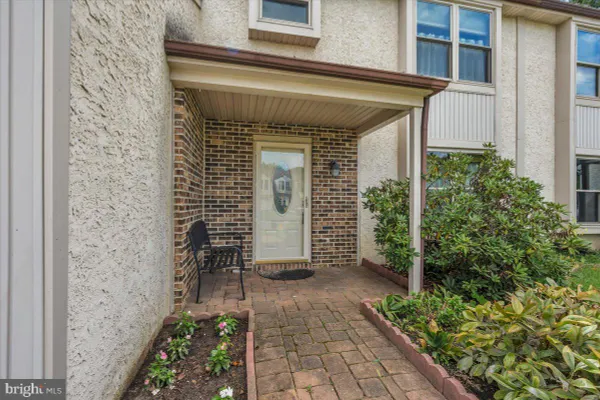 31 CHRISTOPHER RD