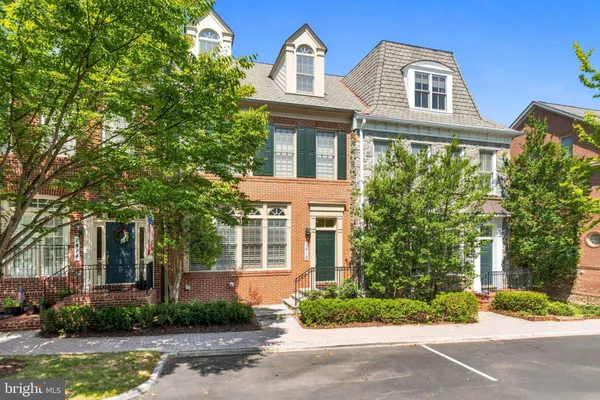 1412 HARVEST CROSSING DR