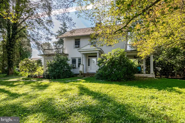 708 RIDGE AVE