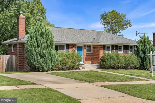 2305 PEGGY LN