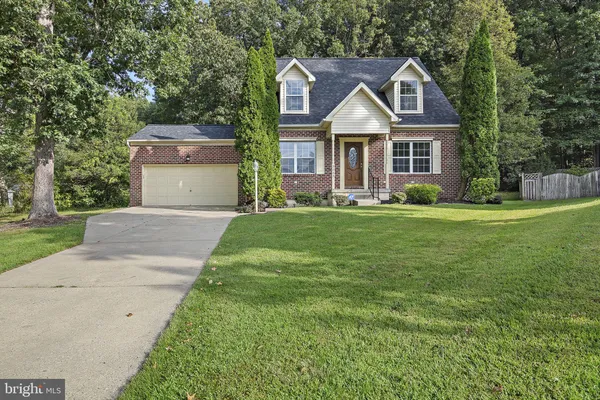 3743 WOLF TRAIL DR