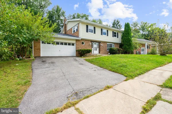 200 GLADE BLVD