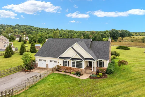 510 HARRY HIETT LN
