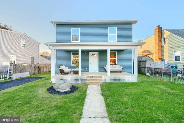 9 AVENAL RD