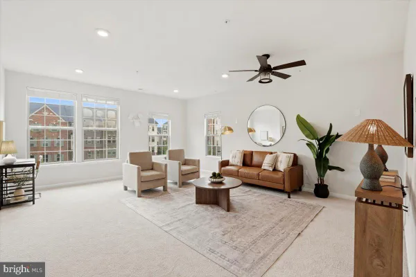 10102 DORSEY LN 52