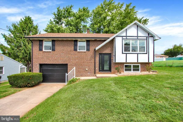 37 LISBURN AVE