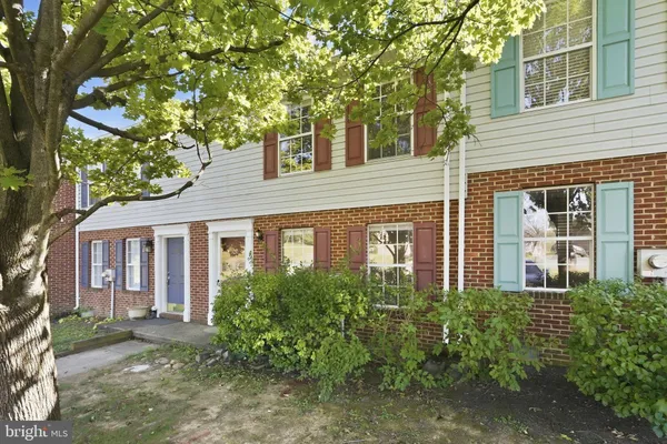 107 LITTLE RIVER DR