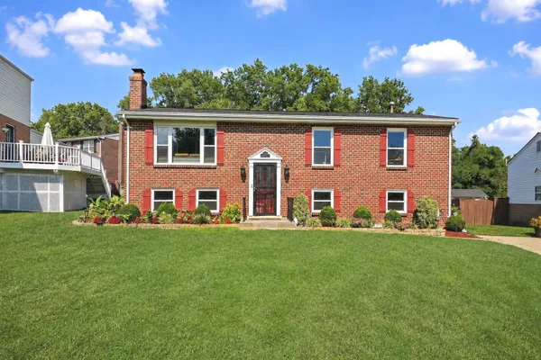 12305 BIRCHVIEW DR