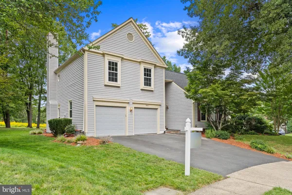 6414 BROMFIELD TRCE