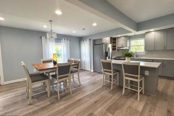 9215 BRENTSVILLE RD