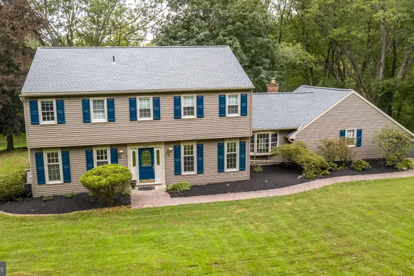 239 SADDLE DR