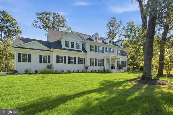 1142 CAMERON RD