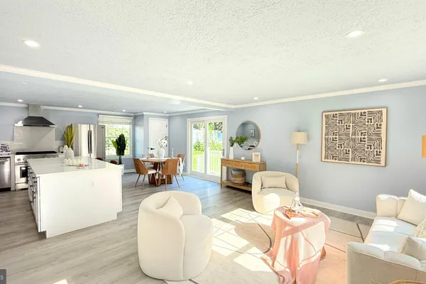 5364 LAURA BELLE LN