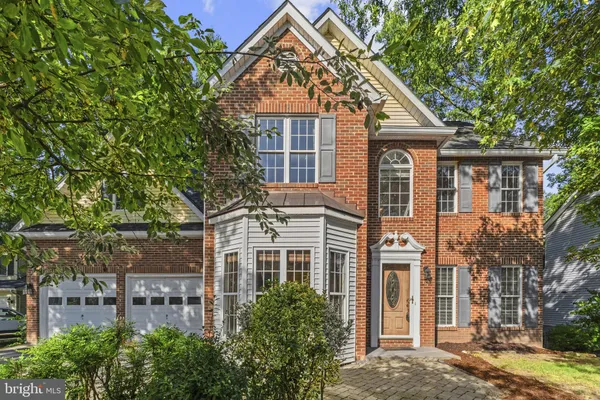 114 SETTLERS CIR