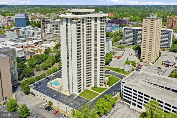 205 E JOPPA RD 1604