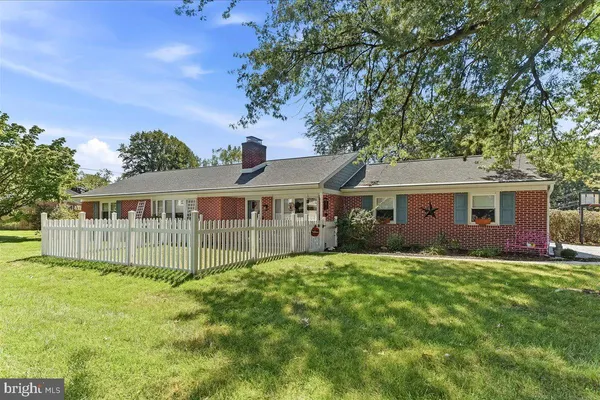420 HILLTOP RD
