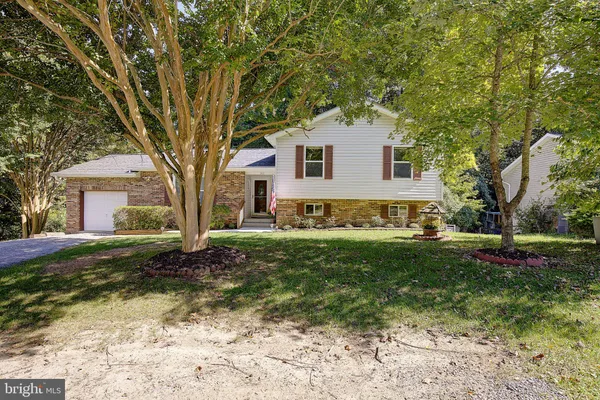 353 RACHAELS WAY