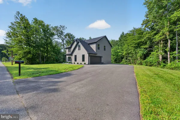 121 MOURNING DOVE LN