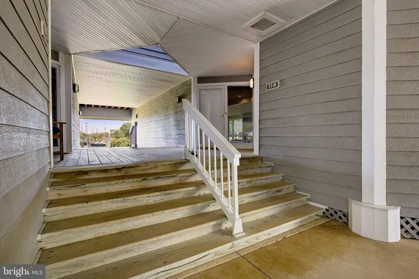 114 OYSTER COVE DR 1C