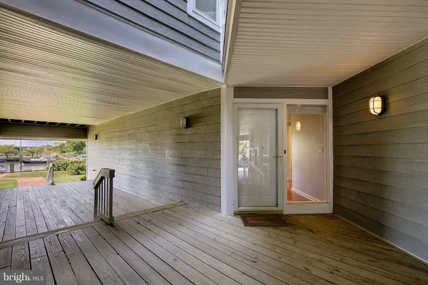 114 OYSTER COVE DR 1C