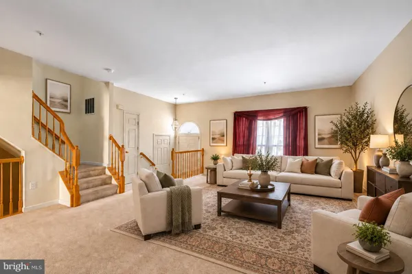 7305 ROTUNDA CT