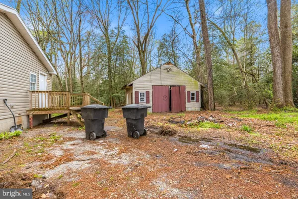 8434 HURLEYS NECK RD