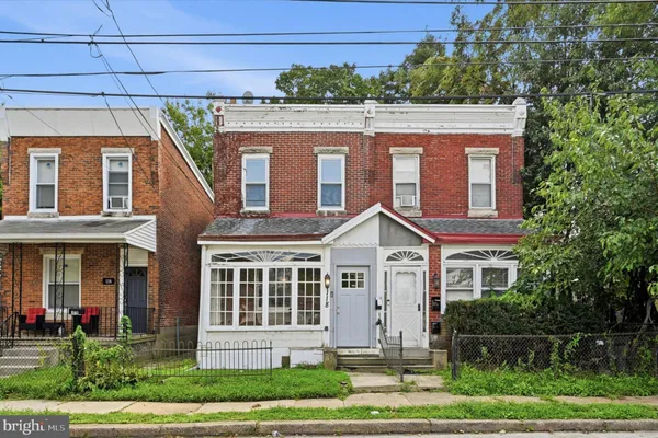 118 FRANCIS ST