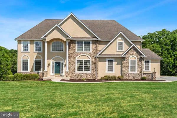 3940 WHITETAIL CT