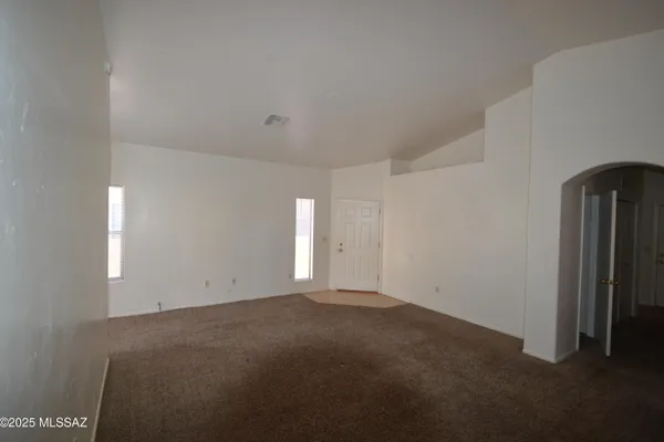 267 E CAMINO LIMON VERDE