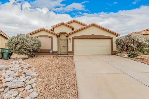 8509 E SARNOFF RIDGE LOOP