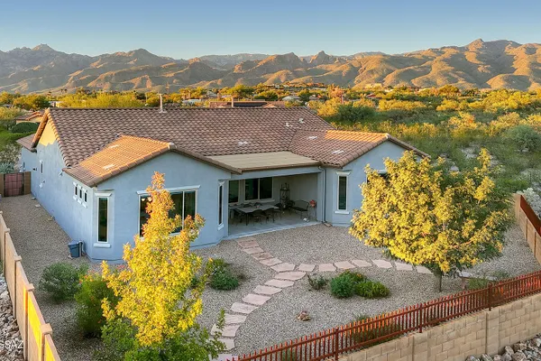 3566 N MOLINO CANYON PL