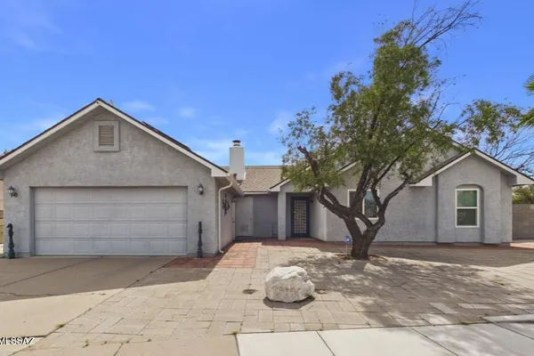 3297 W AVENIDA MANANA
