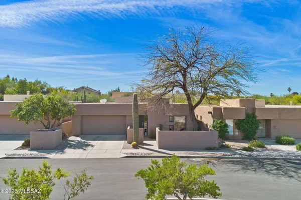 137 S SHADOW CREEK PL