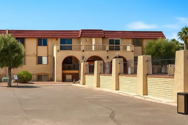 6321 N BARCELONA CT 904