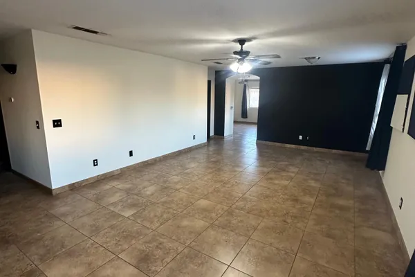 1772 W LAVENDER MOUNTAIN PL