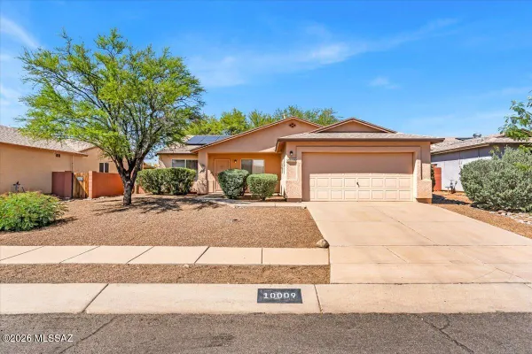 10009 E MOONSTRUCK WAY