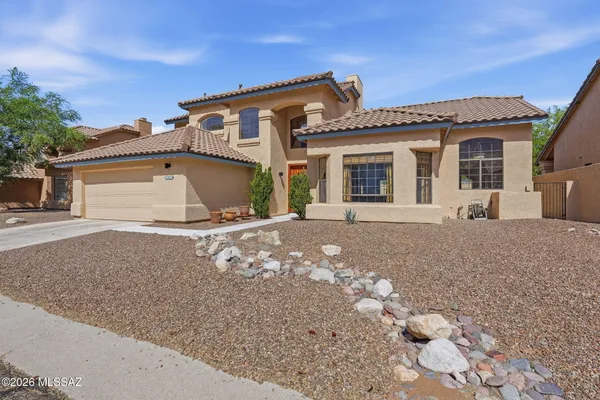1391 E SONORAN DESERT DR