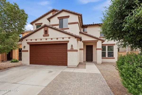 715 W CAMINO CURVITAS
