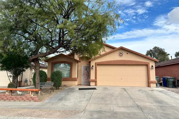 4641 S PASEO RIO BRAVO