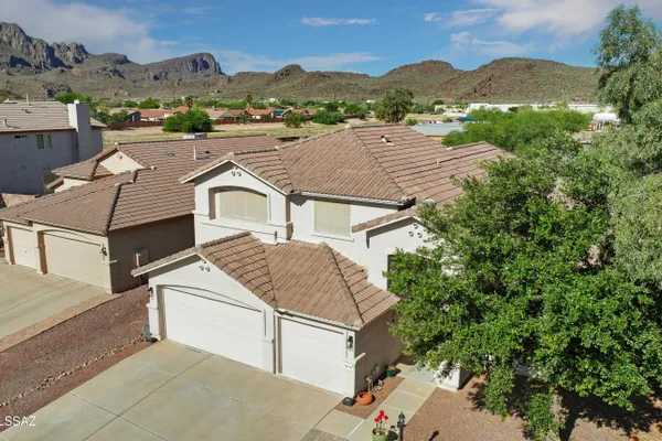 9175 N SUGAR FOOT DR