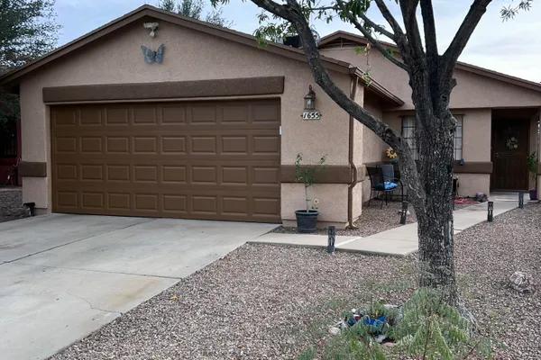 1655 W SAUVIGNON DR