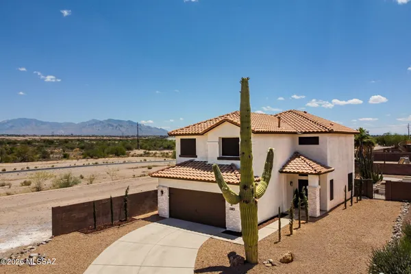 7485 W LONG CREEK PL